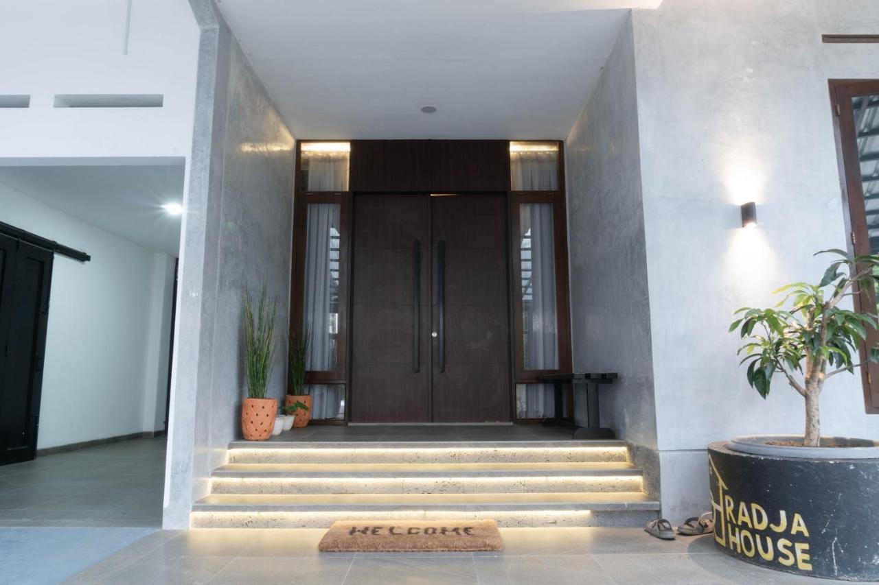 Radja House Cipaku Indah Villa Bandung Bagian luar foto